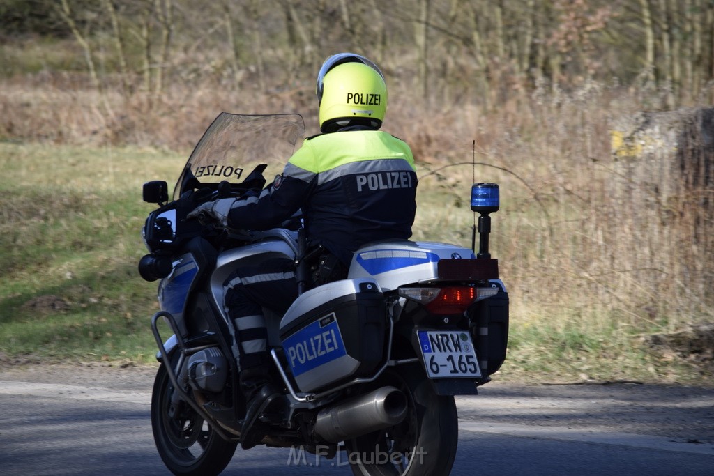 Schwerer VU Krad Fahrrad Koeln Porz Alte Koelnerstr P066.JPG - Miklos Laubert